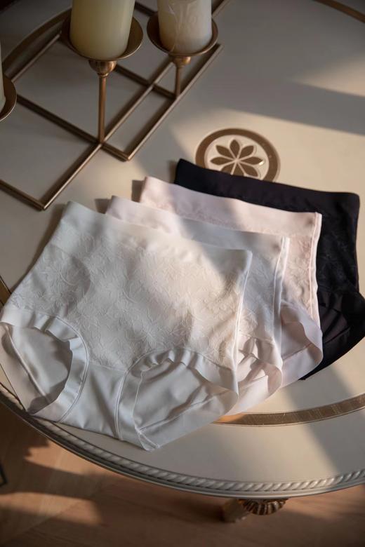 【多妈团购 婷美同款收腹内裤4条装】10A级桑蚕丝内裆，呵护私处健康，蕾丝拼接，提拉腹部赘肉，塑造细瘦腰身！弹力超足贴合曲线-安嘉 商品图1