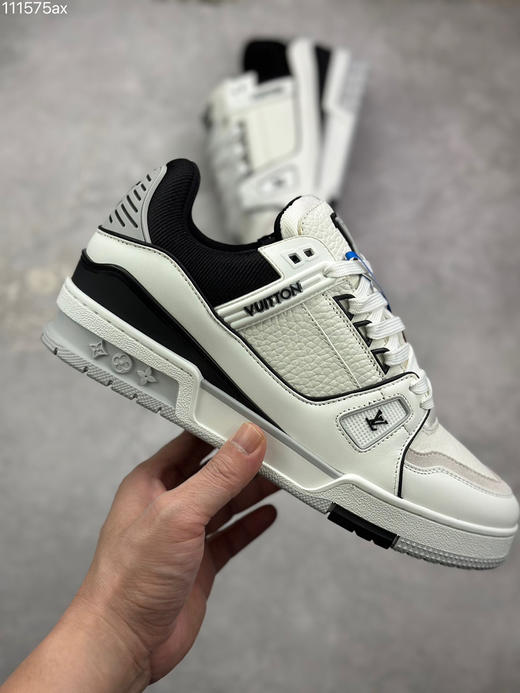 春季特惠💰720 LV 纯原版本 # 驴家 Trainer 低帮休闲板鞋 商品图3