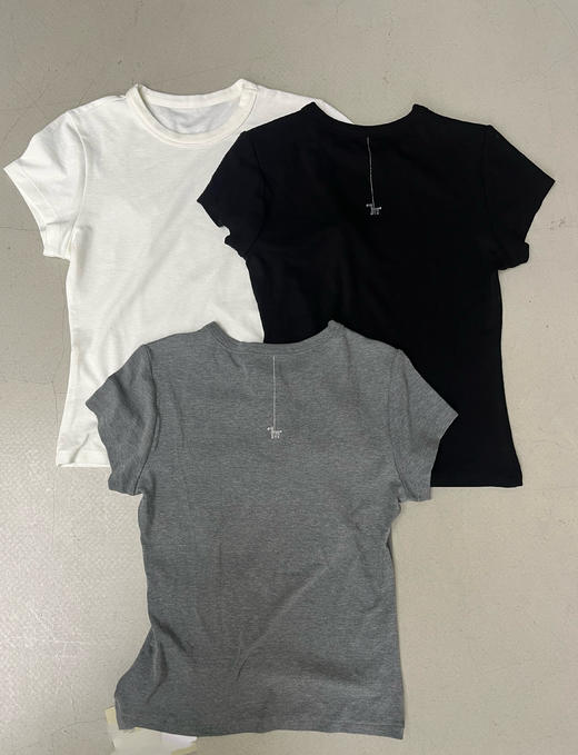 【门店同款】ENJOY春季后小马刺绣正肩短袖T 169249485 商品图0