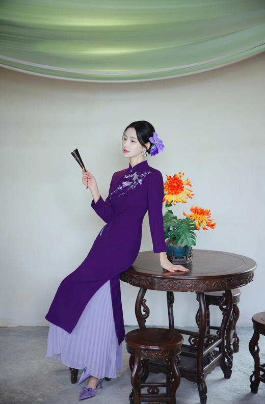 逸红颜槿纶2026冬新品醋酸羊毛重工紫藤蝴蝶定位刺绣新中式旗袍女 商品图9