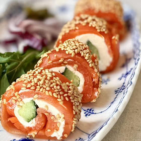 烟熏三文鱼奶酪卷Smoked Salmon Roll with Cream Cheese
