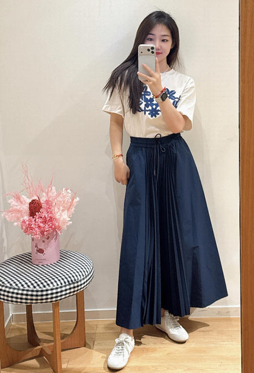 31-6纯圆正 max女士梭织拼接风琴褶皱 半身裙 号很足 我穿L宽松 建议165以上入 商品图4