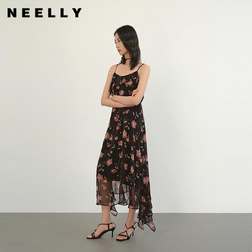 NEELLY纳俪商场同款夏季新款法式印花拼接吊带裙女不规则裙摆长裙N26044Y04556 商品图0