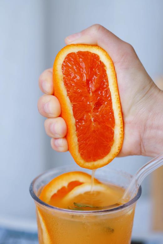 【峡江中华红橙】果肉细腻化渣，九分甜一分酸，完美的酸甜比，维生素A、C的含量尤其丰富CC 商品图3