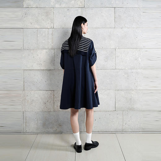 NEELLY纳俪商场同款春季新款复古学院风披肩连衣裙女高腰休闲长裙N26034Y04515 商品图1