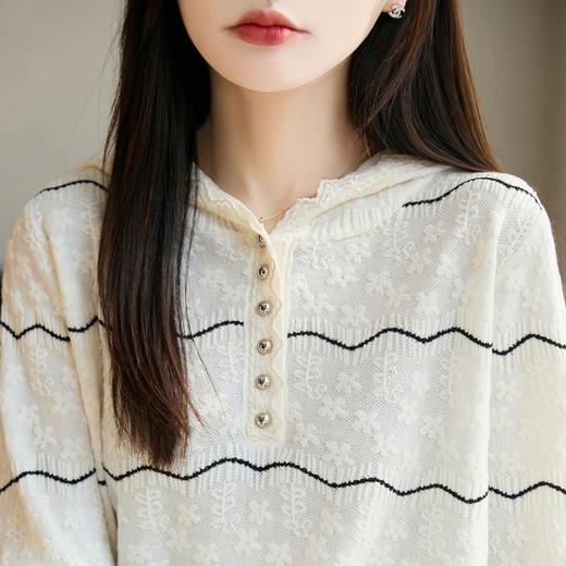 百媚生 连帽长袖拼接蕾丝花边针织衫NSY-455-40 商品图3