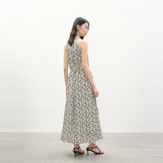 NEELLY纳俪商场同款夏季新款黑白碎花挂脖连衣裙女复古休闲中长裙N26044Y04568 商品图1