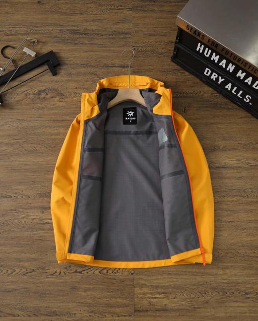 F030105新季户外登山连帽冲锋衣透气防风防水硬壳压胶冲锋衣 商品图5