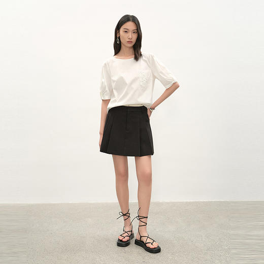 NEELLY纳俪商场同款夏季新款经典学院风百褶裙女显瘦遮胯百搭短裙N26044E04525 商品图2