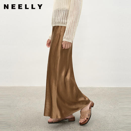 NEELLY纳俪商场同款夏季新款缎面优雅半身裙女高腰气质显瘦A字裙N26044E04523 商品图0