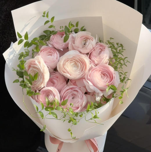 《春微雨》河内洋牡丹阔叶舞竹花束 商品图2