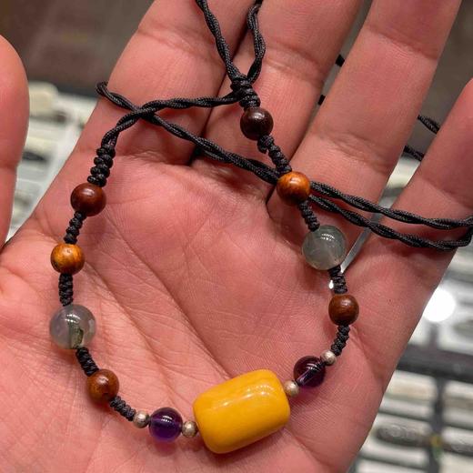 260元/条蜜蜡项链 商品图0