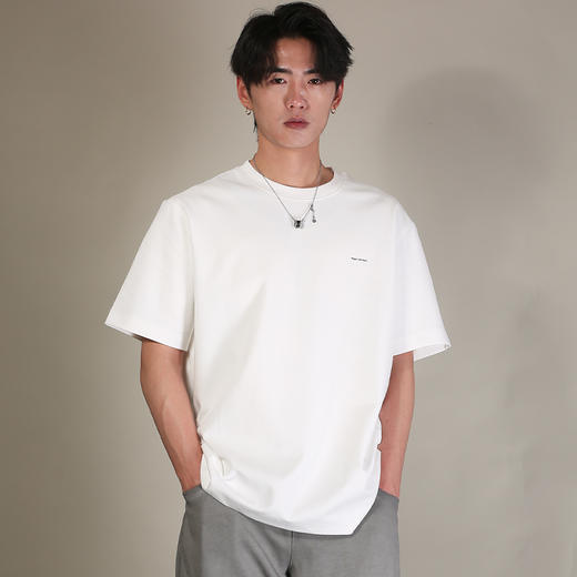 DRONKOO 2026 圆领左胸小字母印花微阔短袖T恤 商品图2