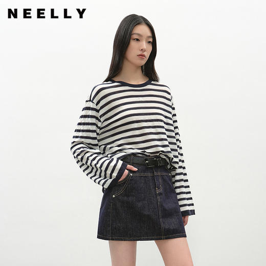 NEELLY纳俪商场同款夏新款经典条纹长袖T恤女时尚宽松透气针织衫N26054A04536 商品图0