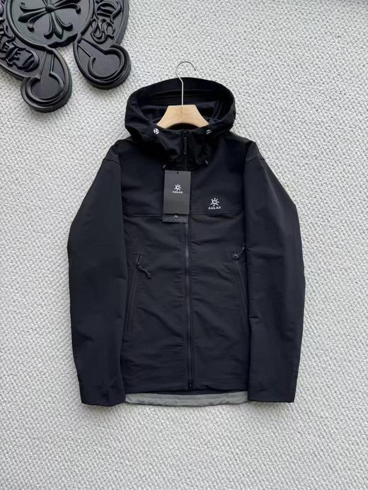 F030128男款立体剪裁M8连帽软壳冲锋衣 商品图5