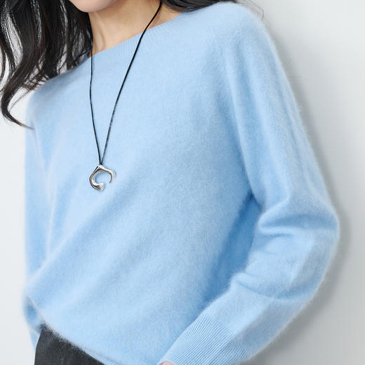 NEELLY纳俪商场同款春季新款显白宽松软糯针织女休闲亲肤绒感上衣N26014A06603 商品图2