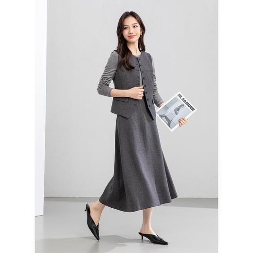 百媚生 轻奢老钱减龄春季西装马甲65762-1 商品图2