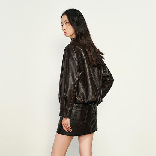 NEELLY纳俪商场同款春新款设计感帅气上衣女高级感复古廓形短外套N26014C04411 商品图1