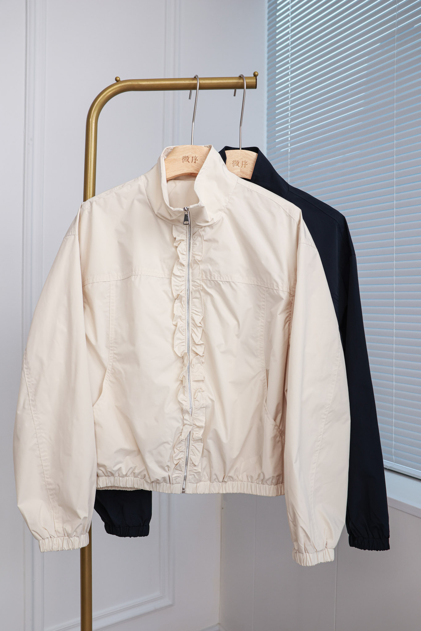 跃阳|慵懒木耳边夹克外套