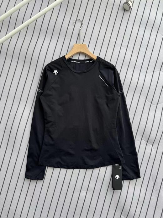 F030132轻量化科技立体剪裁女士长袖圆领针织T恤 商品图5