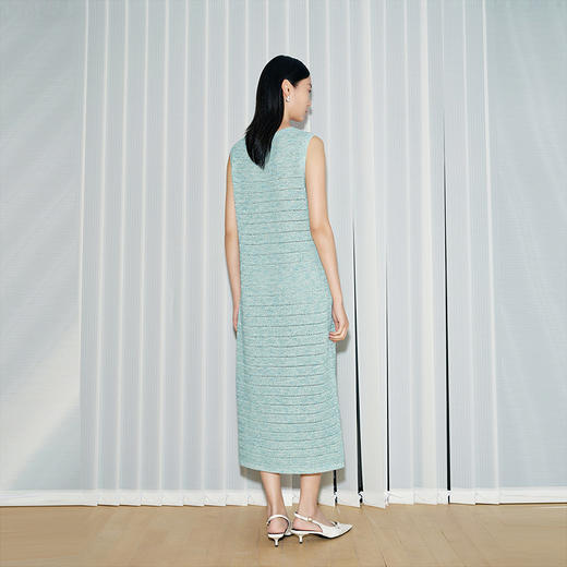 NEELLY纳俪商场同款春季新款显白宽松舒适背心裙女休闲软糯长裙N26034Y04502 商品图1