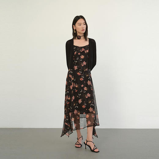 NEELLY纳俪商场同款夏季新款法式印花拼接吊带裙女不规则裙摆长裙N26044Y04556 商品图2