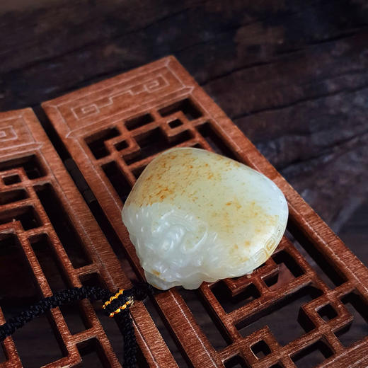 【天然正品】天然新疆籽料细腻油润度佳龙龟造型和田玉吊坠项链 38.1*36.0*13.6MM（皆取最大值） 170126NJS54 商品图5