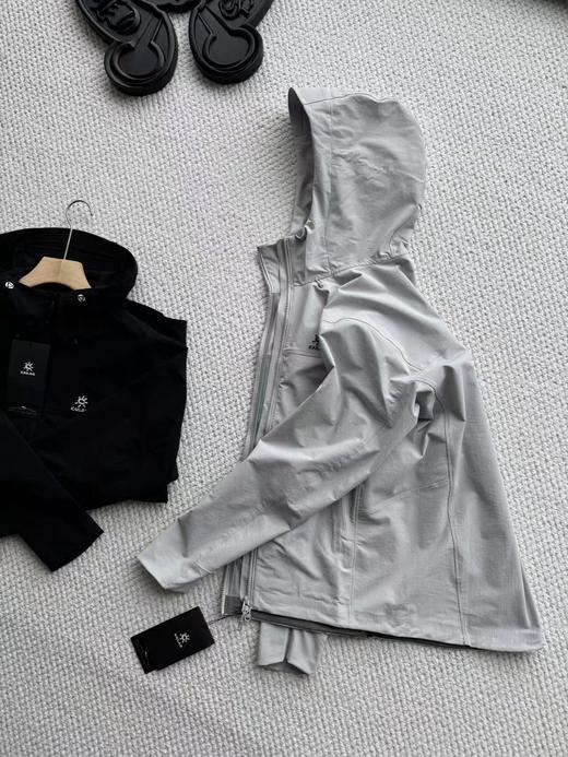 F030128男款立体剪裁M8连帽软壳冲锋衣 商品图2