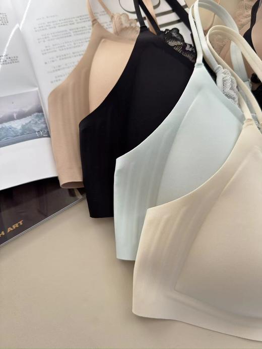 F030135粉底液内衣舒适V领蕾丝花边内衣文胸 商品图8