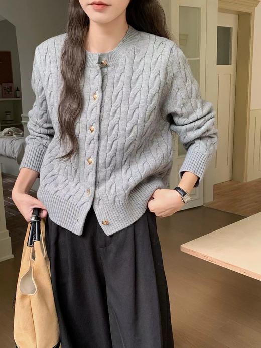 F030152灰色麻花毛衣外套女新款韩版宽松慵懒风软糯针织开衫 商品图10