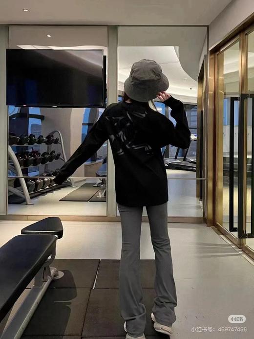 F030171后背大Logo新品圆领舒适纯棉舒适百搭长袖T恤 商品图11