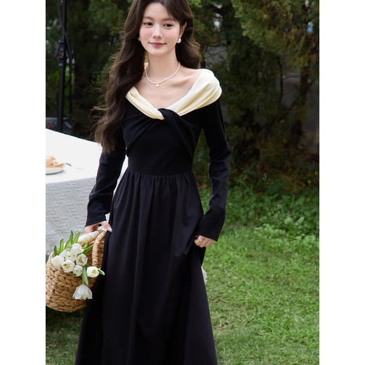 鹿向南「慢调巴黎」法式高级感黑色长袖连衣裙女春季新款气质长裙 商品图2