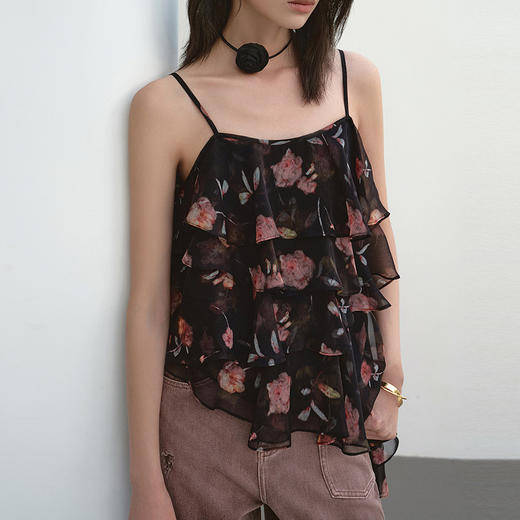 NEELLY纳俪商场同款夏季新款个性印花显瘦吊带衫女百搭设计感上衣N26044R04549 商品图2