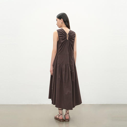 NEELLY纳俪商场同款夏季新款复古圆领背心连衣裙女宽松休闲长裙N26054Y04618 商品图1