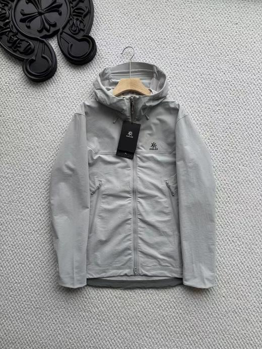 F030128男款立体剪裁M8连帽软壳冲锋衣 商品图6