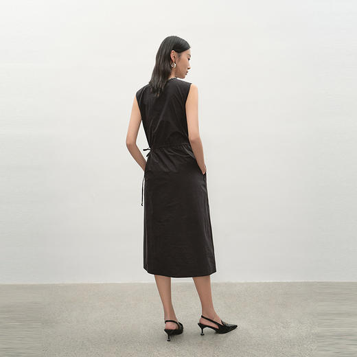 NEELLY纳俪商场同款夏新款简约圆领背心裙女气质舒适设计感连衣裙N26044Y04554 商品图1