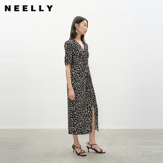 NEELLY纳俪商场同款夏季新款复古黑白碎花连衣裙女休闲舒适中长裙N26044Y04571 商品图0