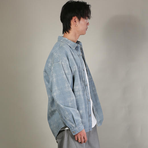 DRONKOO 2026 翻领前双侧开口贴袋牛仔提花微阔长袖中厚衬衣 商品图3