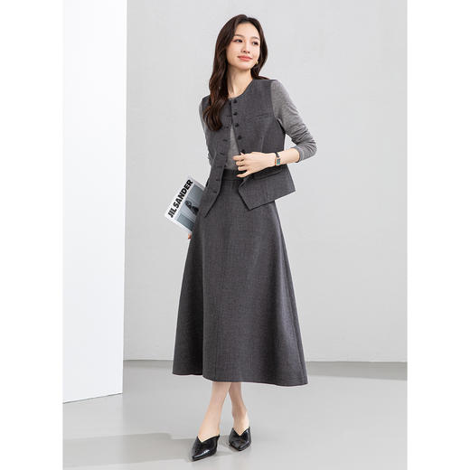 百媚生 轻奢老钱减龄春季西装马甲65762-1 商品图3