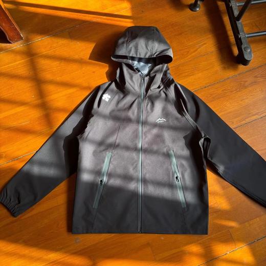 F030104三色户外运动轻量化防风轻薄运动夹克外套 商品图3