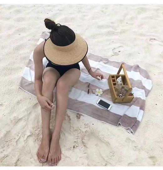 F030134高颜值撞色包边复古小金属铭牌大檐空顶遮阳帽 商品图4