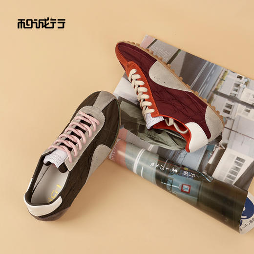 和诚行2026春季新款复古擦色系带德训透气时尚女式休闲鞋1820004 商品图4