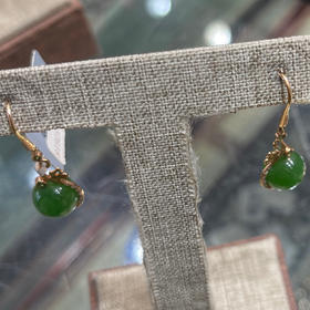4778元/对和田碧玉耳坠
