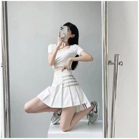 F030144四季可穿新款前短后长不对称暗纹四杠灰色百褶短裙