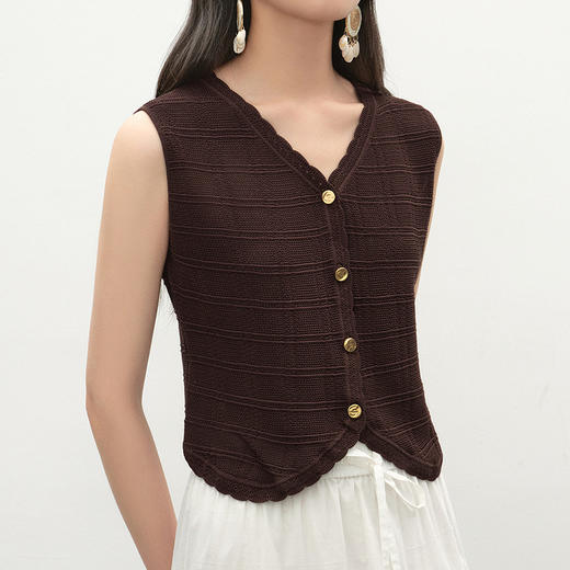 NEELLY纳俪商场同款夏季新款休闲V领针织开衫马甲女修身舒适上衣N26054A04401 商品图2