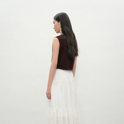 NEELLY纳俪商场同款夏季新款休闲V领针织开衫马甲女修身舒适上衣N26054A04401 商品图1