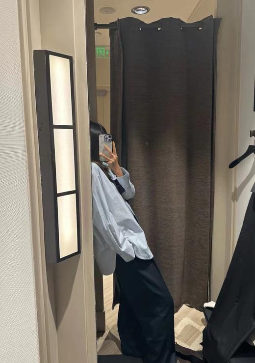 F030151肩部打褶藏肉显瘦宽大版单口袋中性风衬衫 商品图10