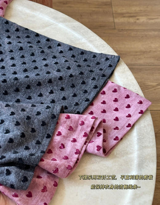 植绒爱心合体针织长袖T恤 商品图12