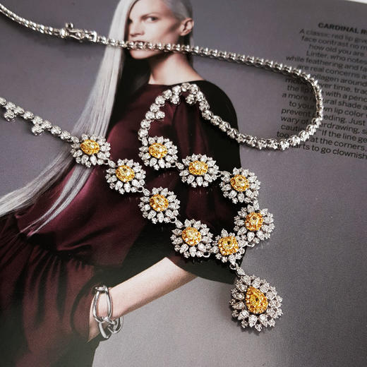 【天然正品】AU750收藏级白金豪镶太阳花造型设计师款4.3克拉钻石项链 链长：43CM（皆取最大值）110226TJ04 商品图4