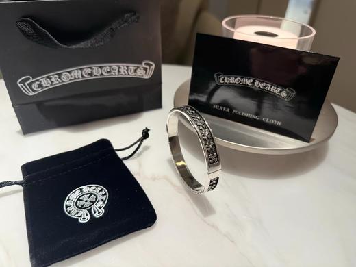 F030195手工雕刻字体两个花色可选开口手镯 商品图8